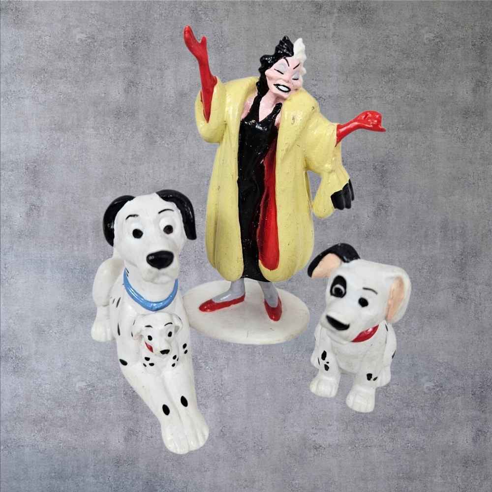 Vintage‎ Disney 101 Dalmatians Cruella De Ville PVC Cake Toppers Lot of 3 U26